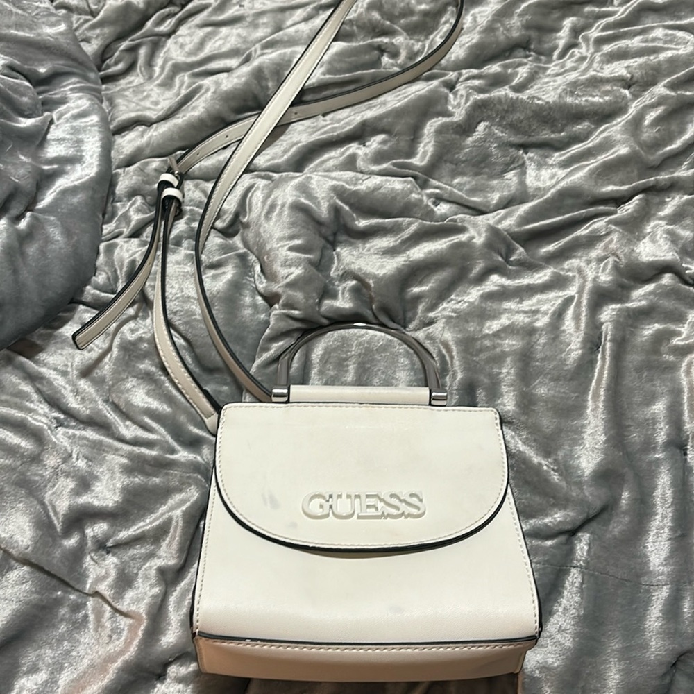 Small white Guess crossbody